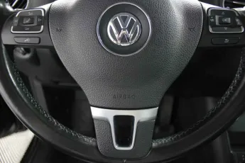 Volkswagen  9
