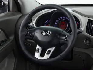 Kia  16