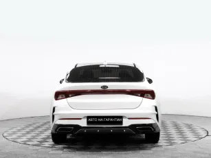 Kia  4
