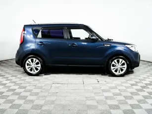 Kia  4