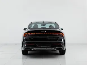 Kia  6