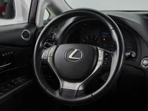 Lexus  21