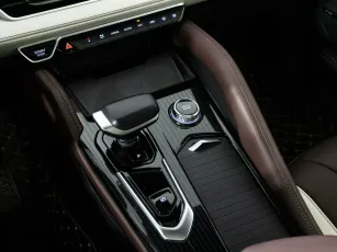 Geely  16
