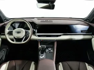 Geely  8