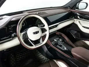 Geely  9