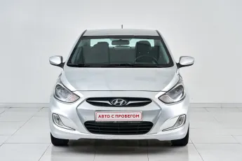 Hyundai  2