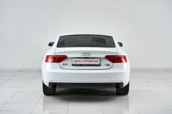 Audi  6