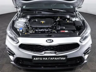 Kia  6