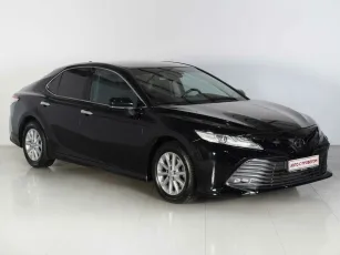 Toyota Camry,  VIII (XV70)