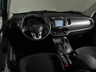 Kia  6