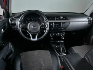 Kia  6