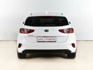 Kia  4