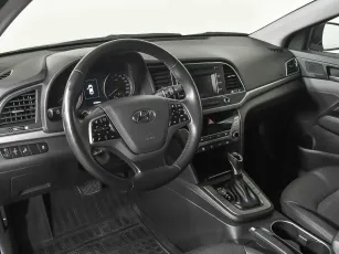 Hyundai  11