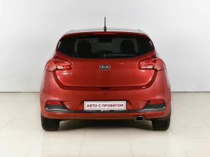 Kia  4