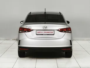 Hyundai  4