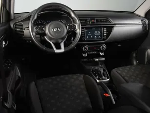 Kia  6