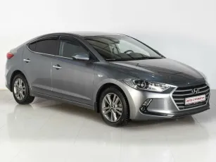 Hyundai Elantra,  VI (AD)