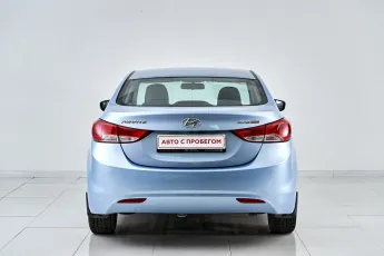 Hyundai  6