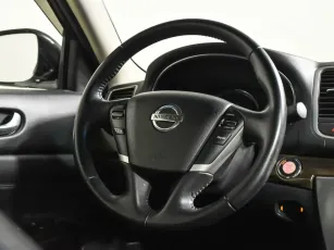 Nissan  11