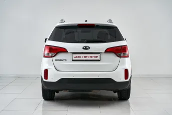 Kia  6