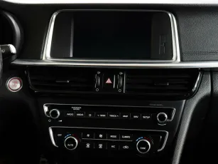 Kia  12