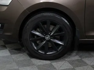 Skoda  8