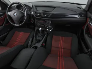 BMW  10