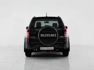 Suzuki  6