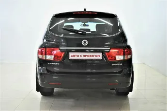 SsangYong  4
