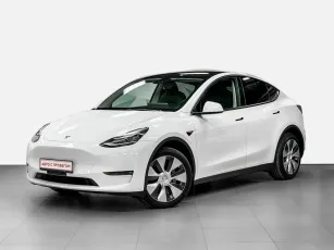 Tesla Model Y,  I