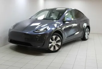 Tesla Model Y,  I