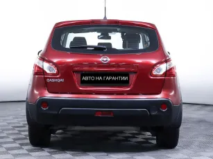 Nissan  6
