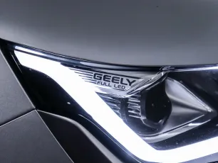 Geely  8