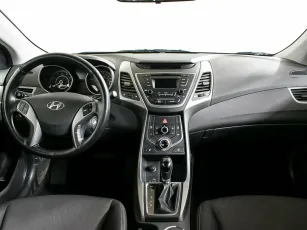 Hyundai  11