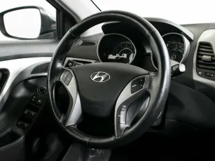 Hyundai  13
