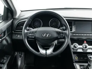 Hyundai  8