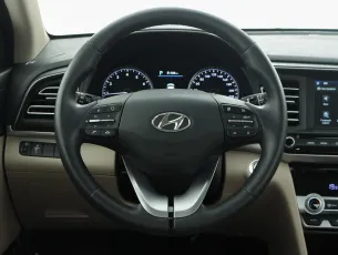 Hyundai  9