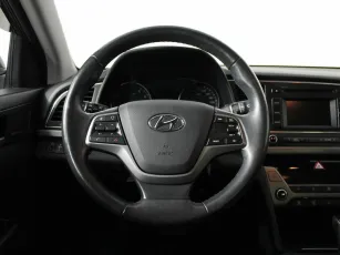 Hyundai  8