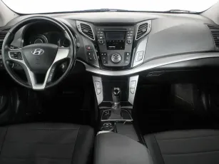 Hyundai  7