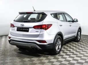 Hyundai  3