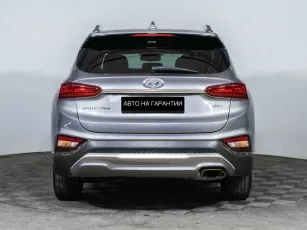 Hyundai  6