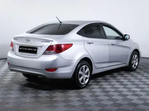 Hyundai  3