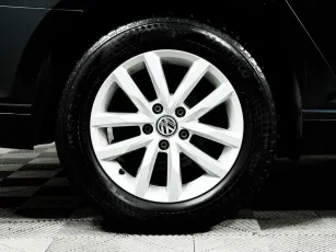 Volkswagen  7