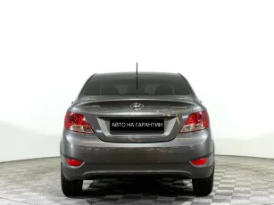 Hyundai  4