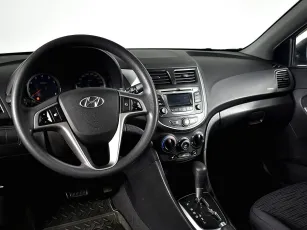 Hyundai  9