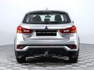 Mitsubishi  6