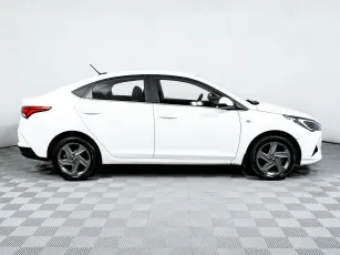 Hyundai  4