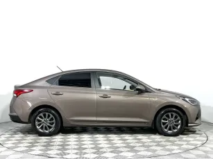 Hyundai  4