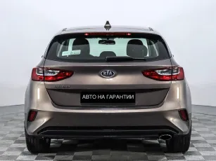Kia  4