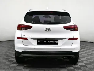 Hyundai  4